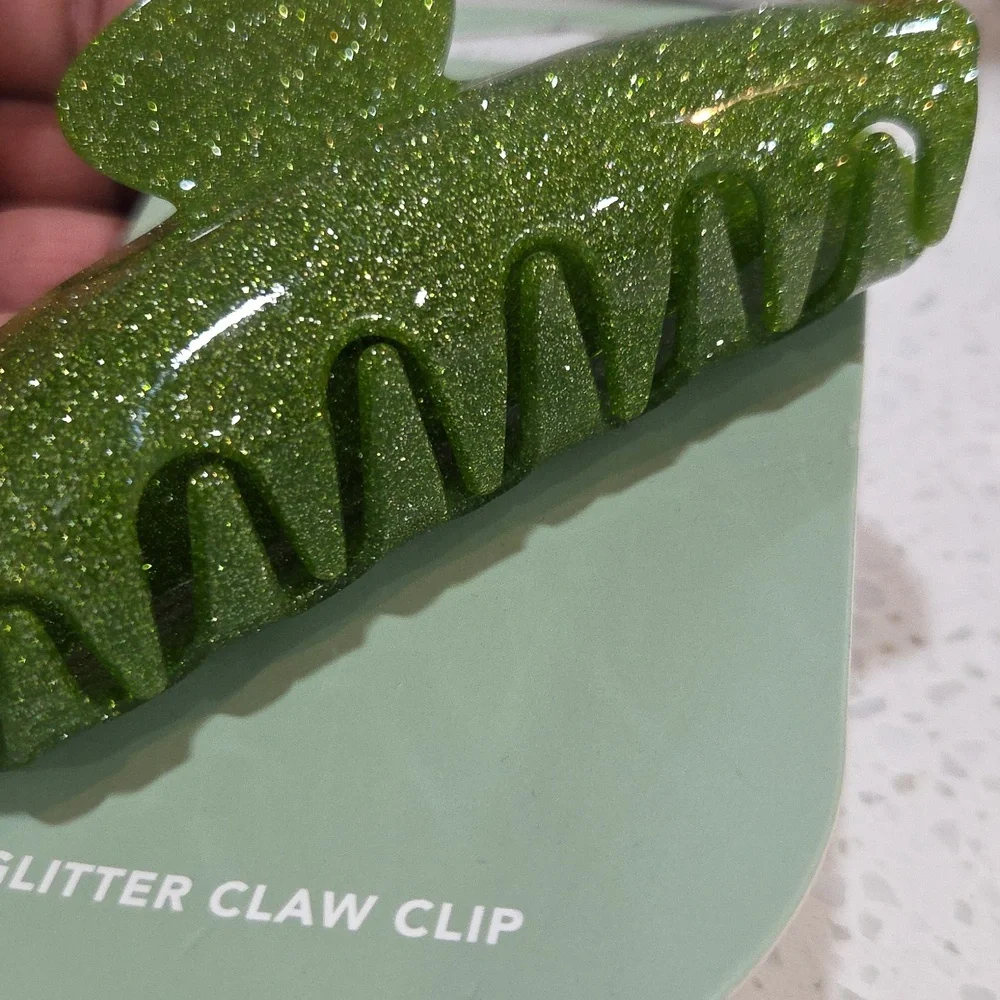 💚▪️e.l.f. x Kitsch ▪️Green Glitter Claw Clip